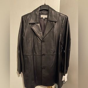 NWT: A beautiful soft leather Anne Klein jacket.